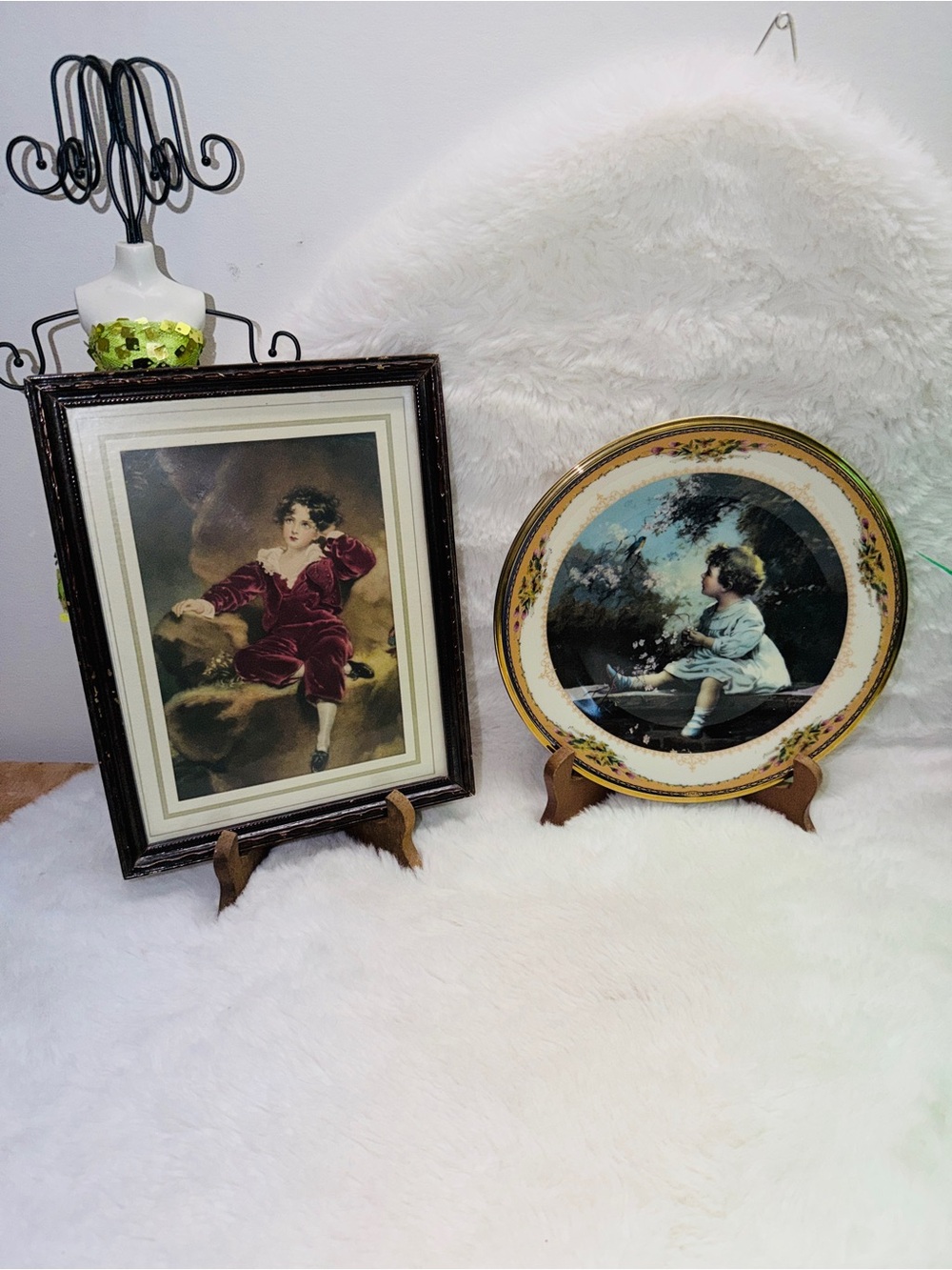Lenox Gold Trimmed Plate "Afternoon Recital" & Vintage Child Portrait 💝
